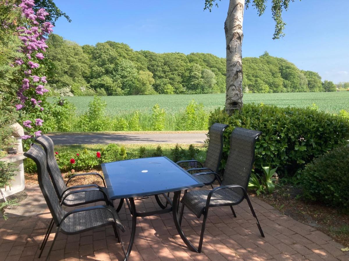 Ferienhaus -Villa Huehnerstall- Hessenburg Extérieur photo